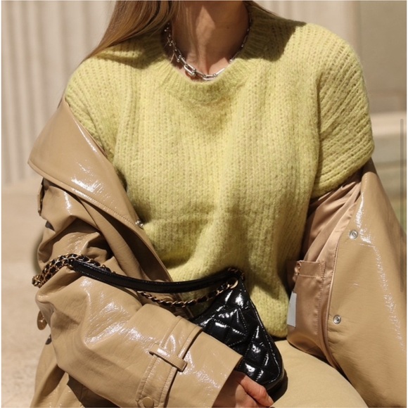 Milkwhite sweater - Picture 8 of 9